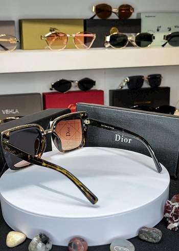 Dior Kahverengi Parlak Kadın Güneş Gözlüğü - Görsel 2
