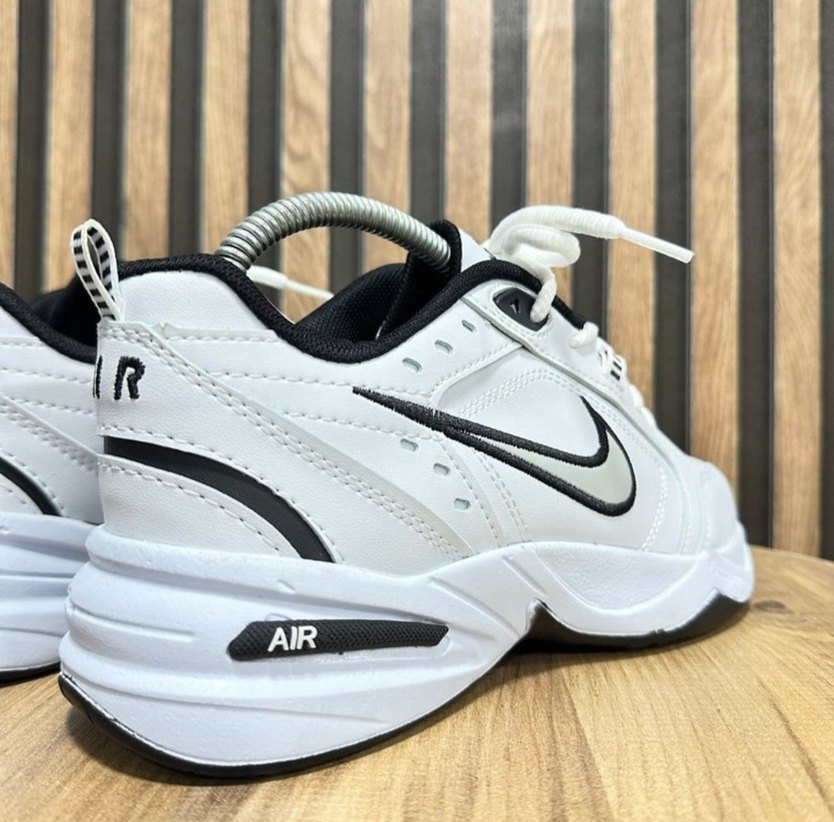 Beyaz Bağcıklı Nike Spor Ayakkabı - Görsel 3