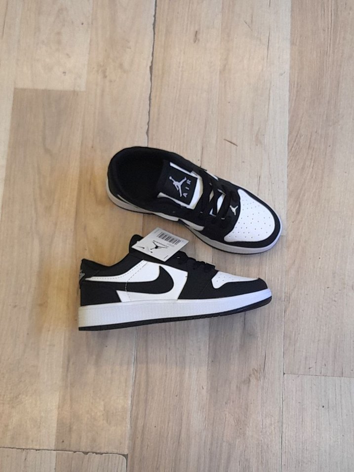 Beyaz Siyah Desenli Kadın Spor Ayakkabı - Görsel 2