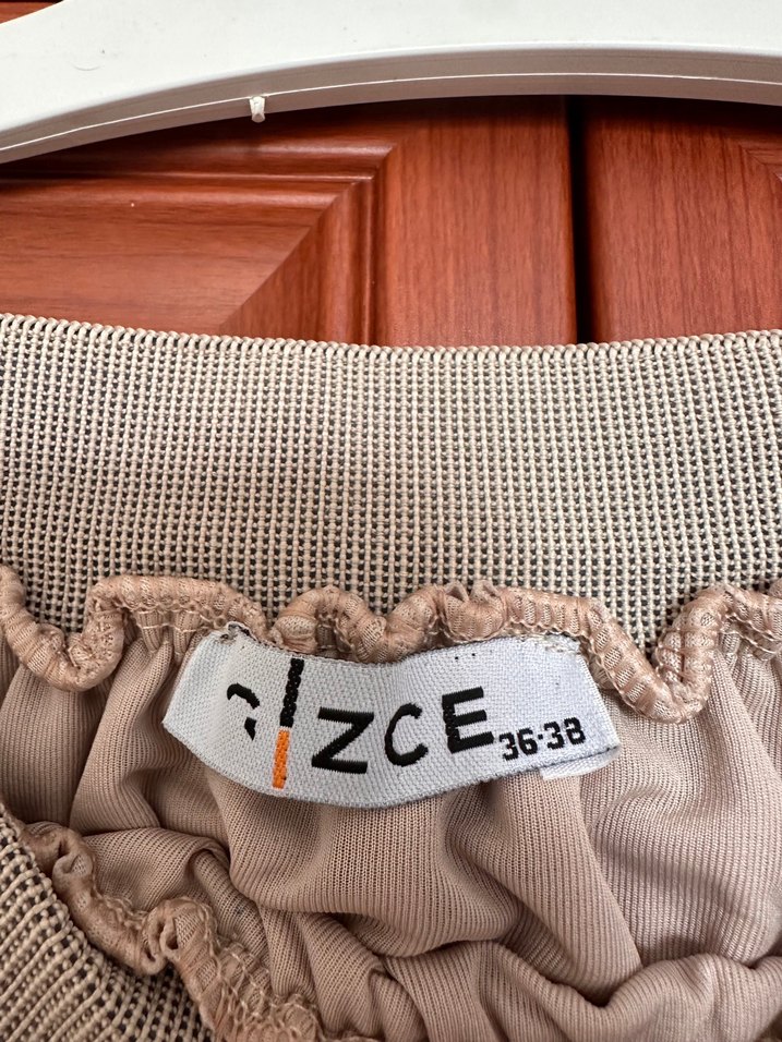 Bej Pilili Uzun Etek - Görsel 3