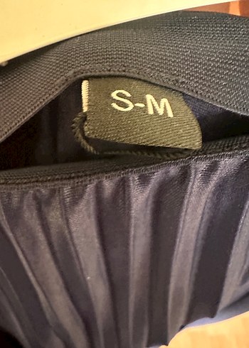 Parlak Mavi Pilili Uzun Etek - Görsel 2