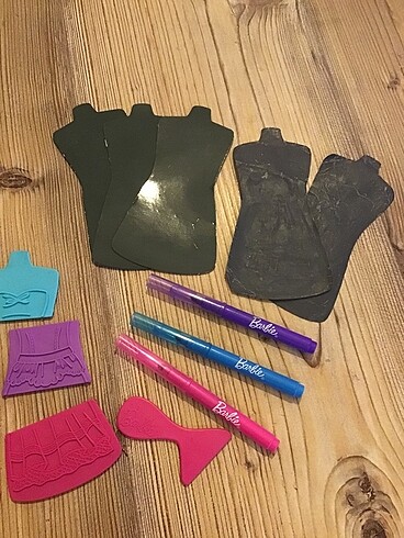 Beden Barbie moda tasarım seti