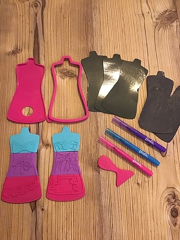 Barbie moda tasarım seti