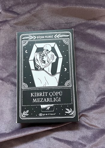 Kibrit Çöpü Mezarlığı Romanı kutulu