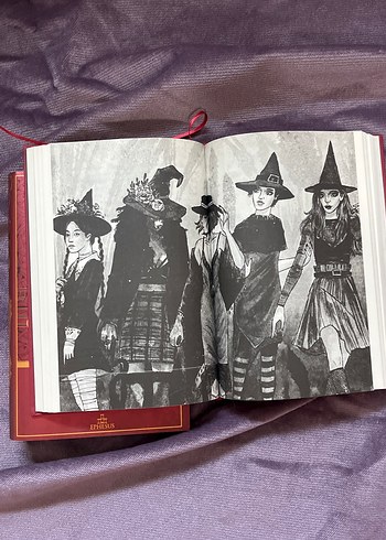 Beden Renk Hekate'nin Kızları - Ekin S. Koch ciltli