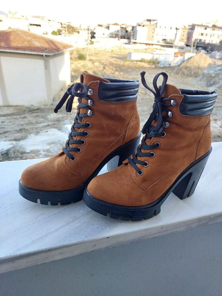 Kahverengi Süet Platform Topuklu Kadın Bot 36 numara - Görsel 5