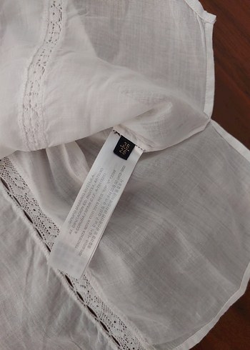 Dantel Detaylı Bej Nakışlı Mini Etek ve Beyaz Gömlek - Görsel 6