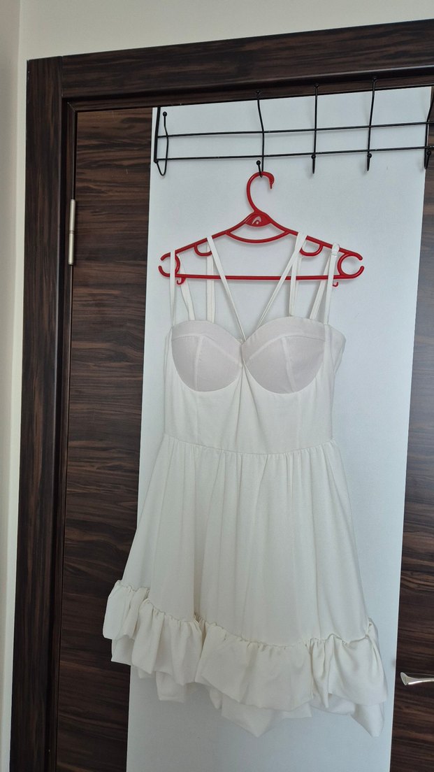 Beyaz İnce Askılı Mini Mezuniyet Elbisesi - Görsel 2