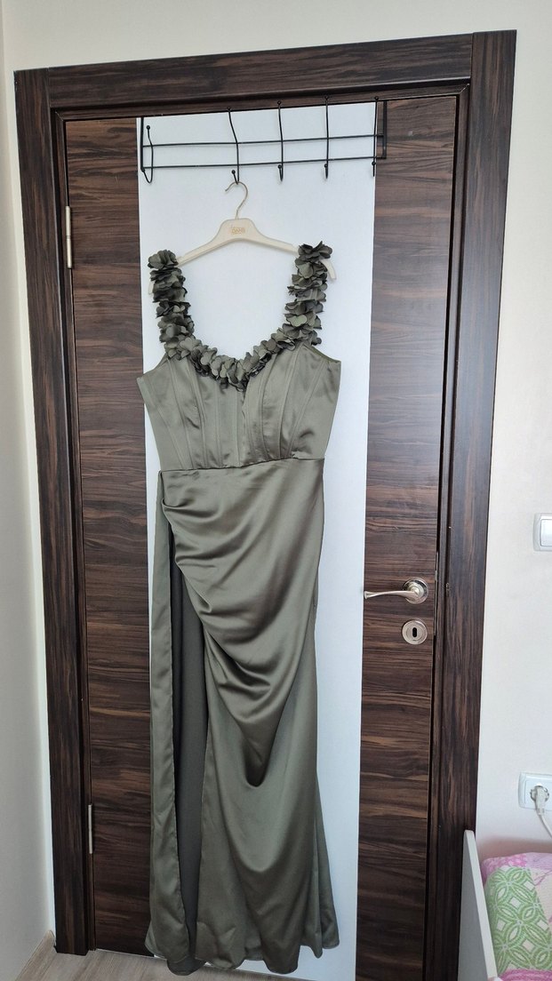 Haki Drapeli Uzun Abiye Elbise - Görsel 3