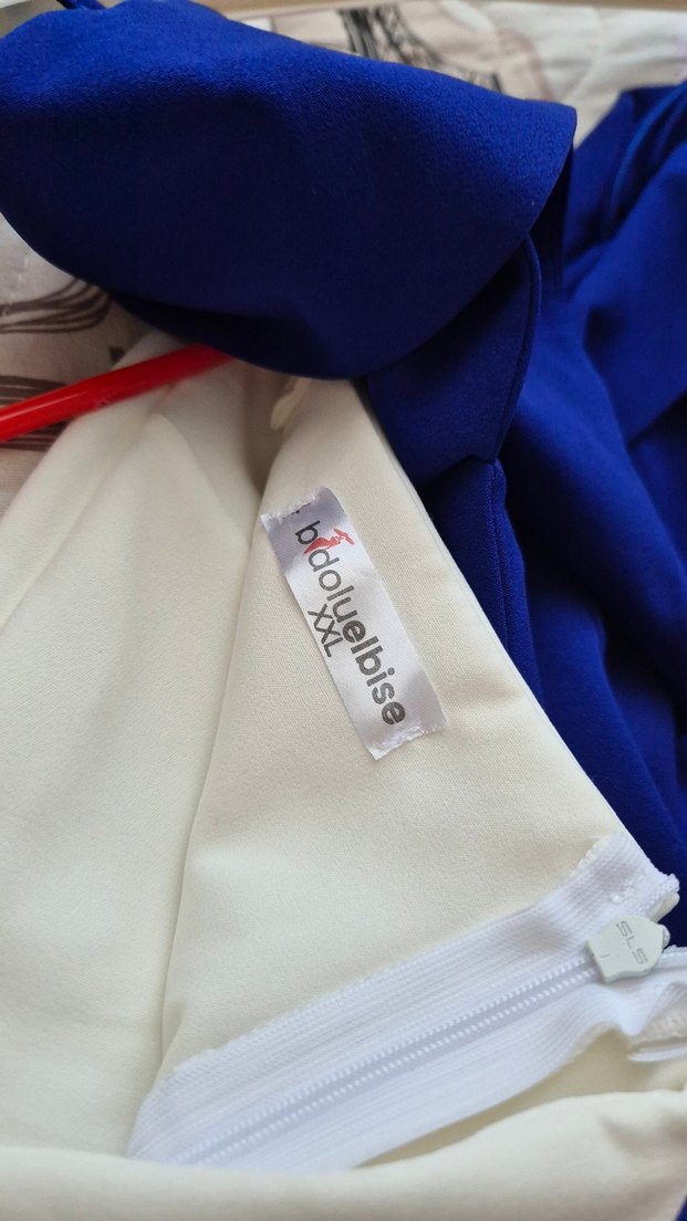 Beyaz Kısa Straplez Kesim Kadın Abiye - Görsel 4