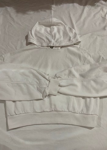 Bershka Beyaz Kapüşonlu Kadın Sweatshirt