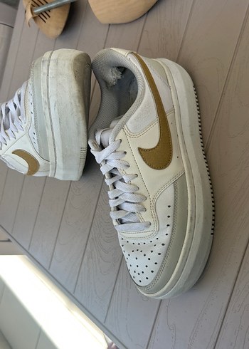 Nike Beyaz Bağcıklı Kadın Spor Ayakkabı - Görsel 6