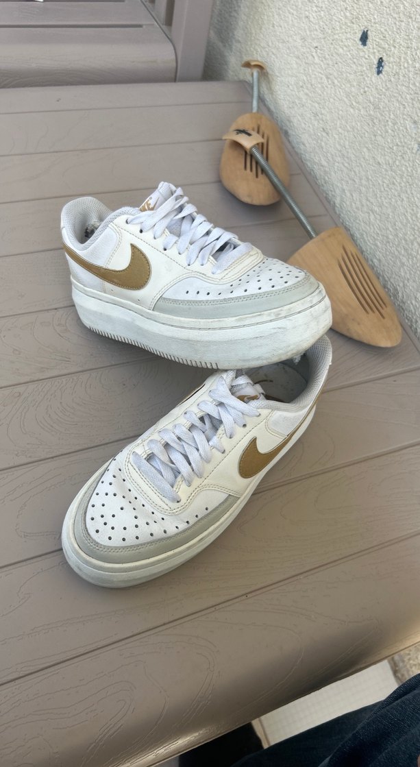 Nike Beyaz Bağcıklı Kadın Spor Ayakkabı - Görsel 5