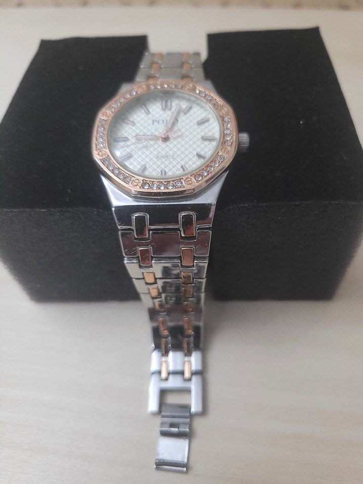 Gri Kadın Kol Saati - Görsel 3