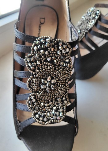Siyah Payetli Yüksek Topuklu Kadın Ayakkabı - Görsel 3