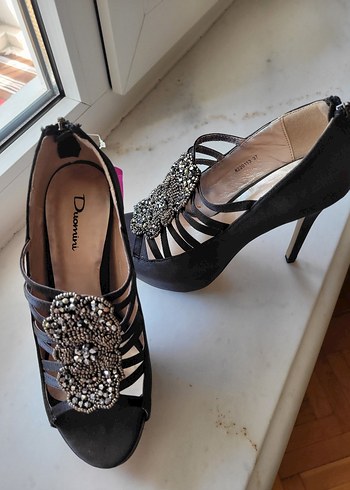 Siyah Payetli Yüksek Topuklu Kadın Ayakkabı - Görsel 5