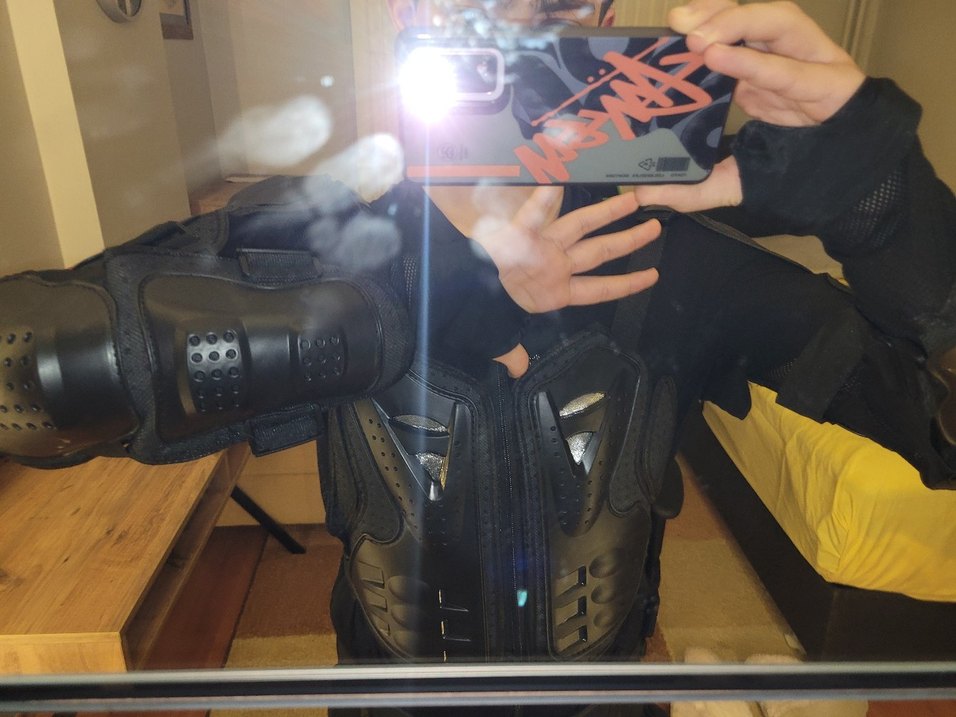 Siyah Deri Kemerli Motosiklet montu - Görsel 4