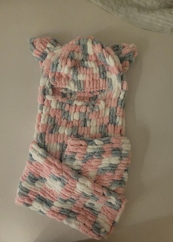 Çocuklar için Çok Renkli Örgü Bere ve Boyunluk - Görsel 5