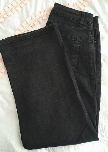 Kadın Siyah Midi Boy Bol Kesim Kot Pantolon - Görsel 3