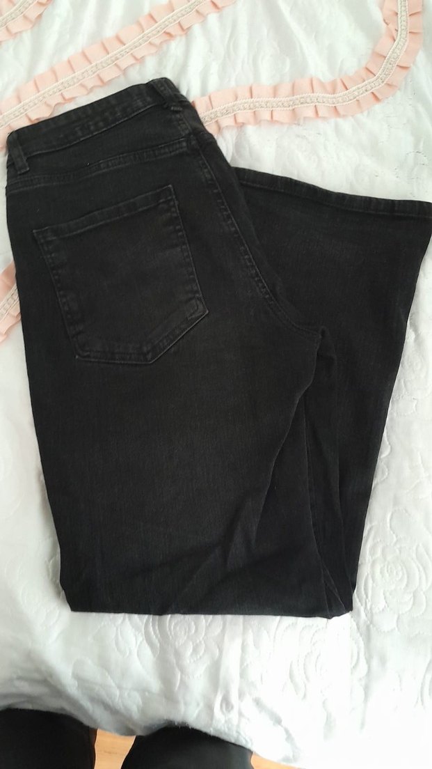 Kadın Siyah Midi Boy Bol Kesim Kot Pantolon - Görsel 4