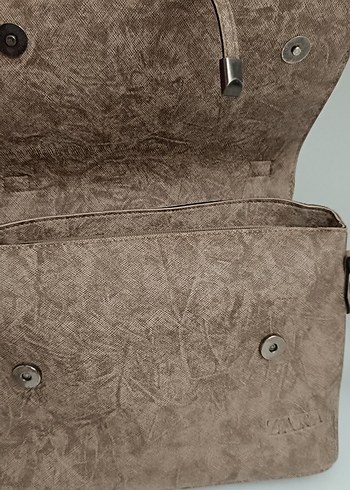 zara Bej Süet Tokalı Kadın Çanta - Görsel 3
