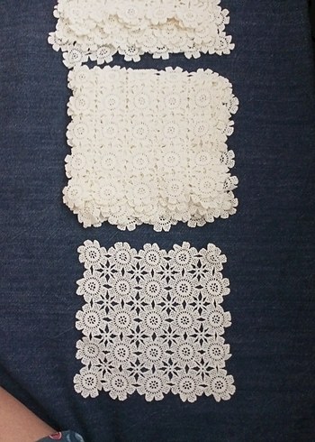 El Yapımı Dantel Masa Örtüsü