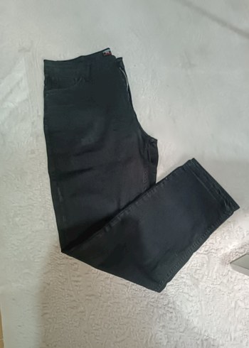 Siyah Erkek Regular Fit Denim Pantolon