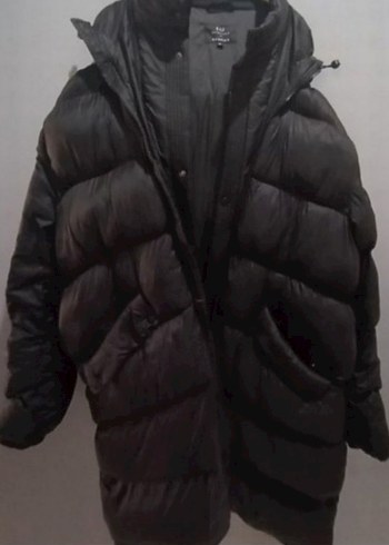 LC Waikiki Siyah şişme mont 42 52 bedene kadar uyumlu