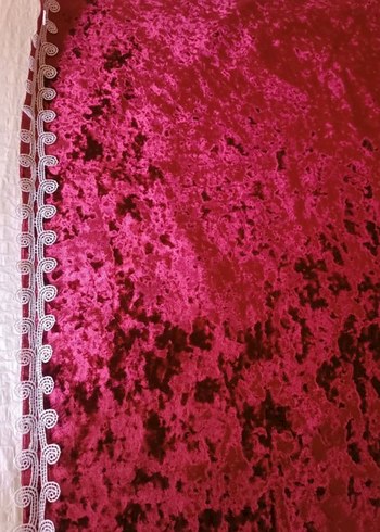 English Home İşlemeli Bordo Parlak kadife masa örtüsü 130 cm