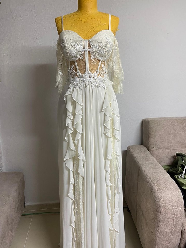 Dantel Detaylı Bohem Beyaz Uzun Gelinlik - Görsel 3