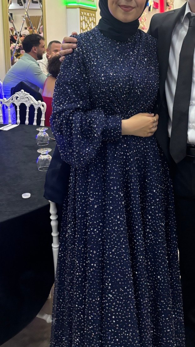 Lacivert Uzun Kol Drapeli Tesettür Elbise - Görsel 2