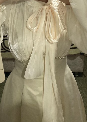 Drapeli Uzun Kollu Krem Elbise - Görsel 4