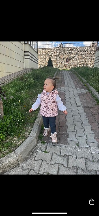 24-36 Ay Beden Zara Şişme yelek