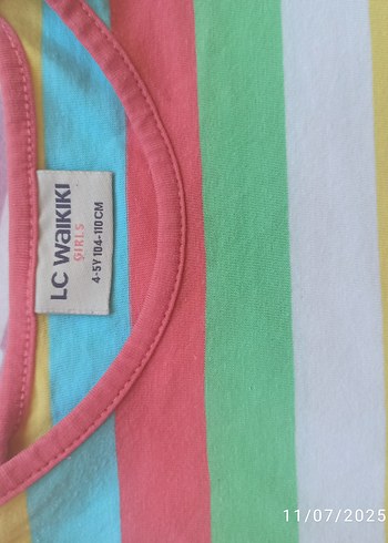 LC Waikiki Kız Çocuk Çizgili Renkli Pamuklu Tişört