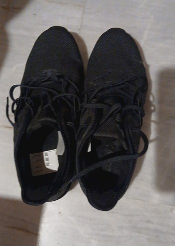 Siyah Bağcıklı Erkek Spor Ayakkabısı - Görsel 2