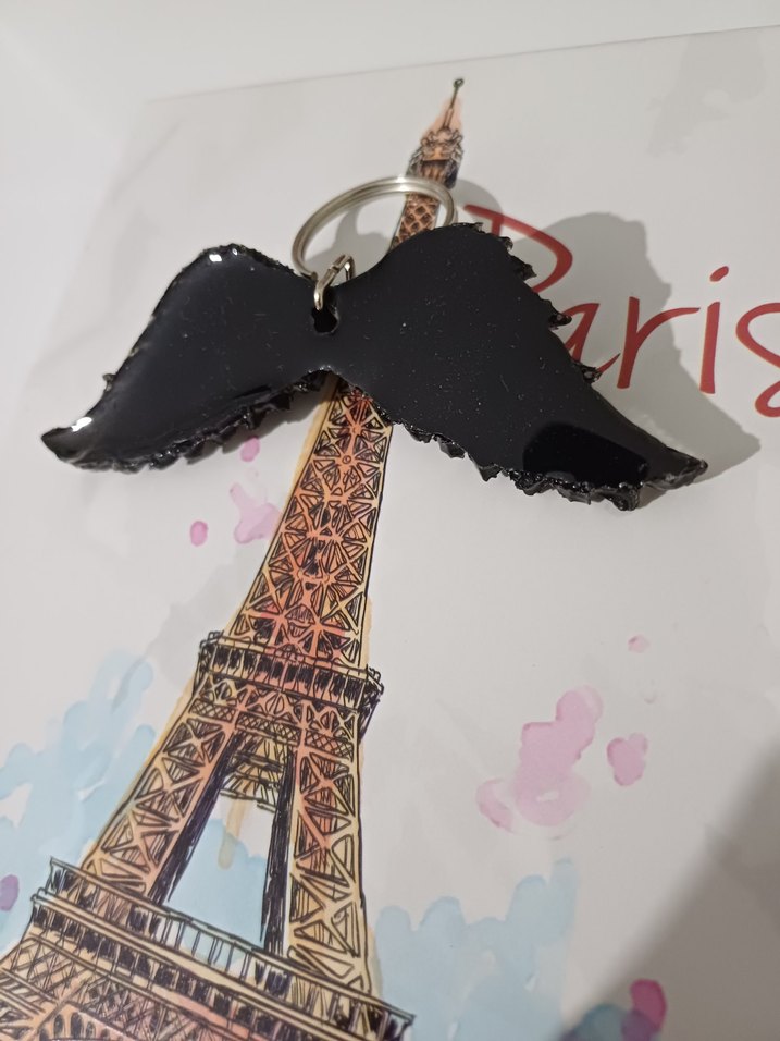  El Yapımı Epoksi Kanat Anahtarlık  Siyah & Şeffaf  - Görsel 4