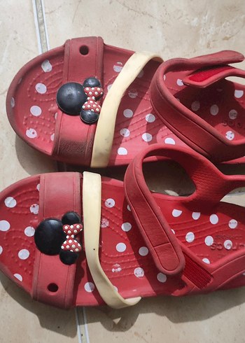 Kırmızı Puantiyeli Kız Çocuk crocs