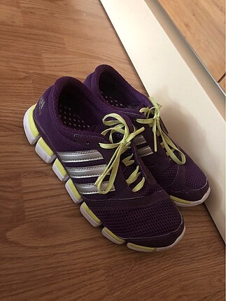 Adidas ayakkabı