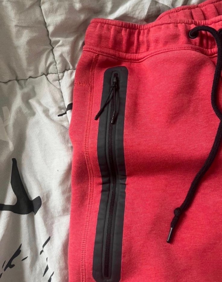 NİKE TECH FLEECE KIRMIZI - Görsel 2