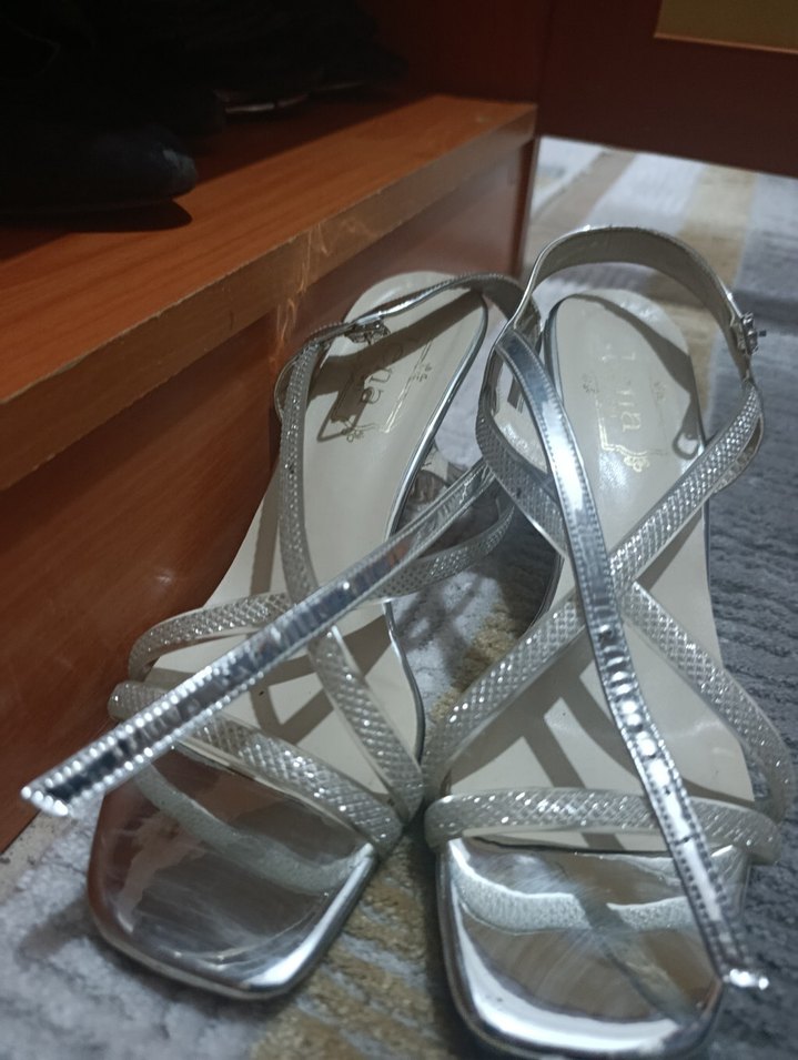 Gri Yılan Desenli Stiletto Topuklu Kadın Ayakkabı - Görsel 2