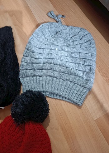 Kadın ve erkek çocuk  Bere - Görsel 2