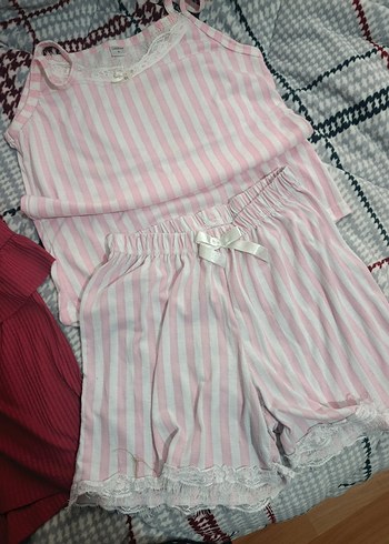 Bordo ve pembe Mini Kadın Tulum - Görsel 2