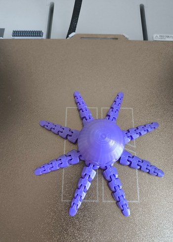 Beden 3D Baskı ile Mor Aksiyon Figürü Ahtapot