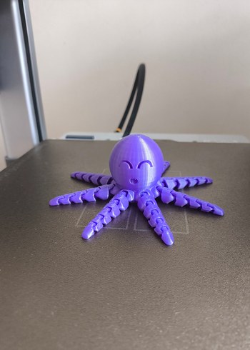 3D Baskı ile Mor Aksiyon Figürü Ahtapot
