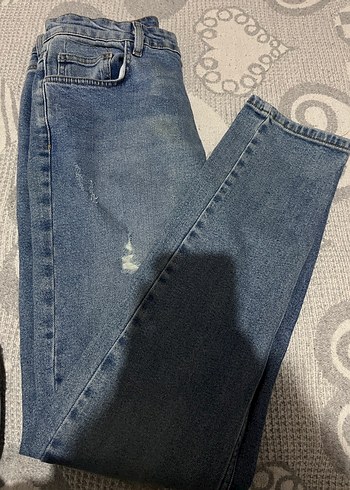 Gri Düğmeli Rahat Kesim Kot Pantolon - Görsel 4