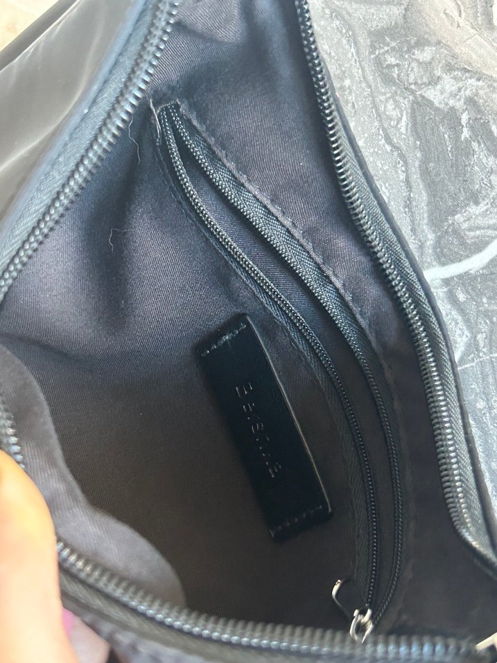 Bershka Siyah Minimalist Fermuarlı Kadın Çanta - Görsel 5