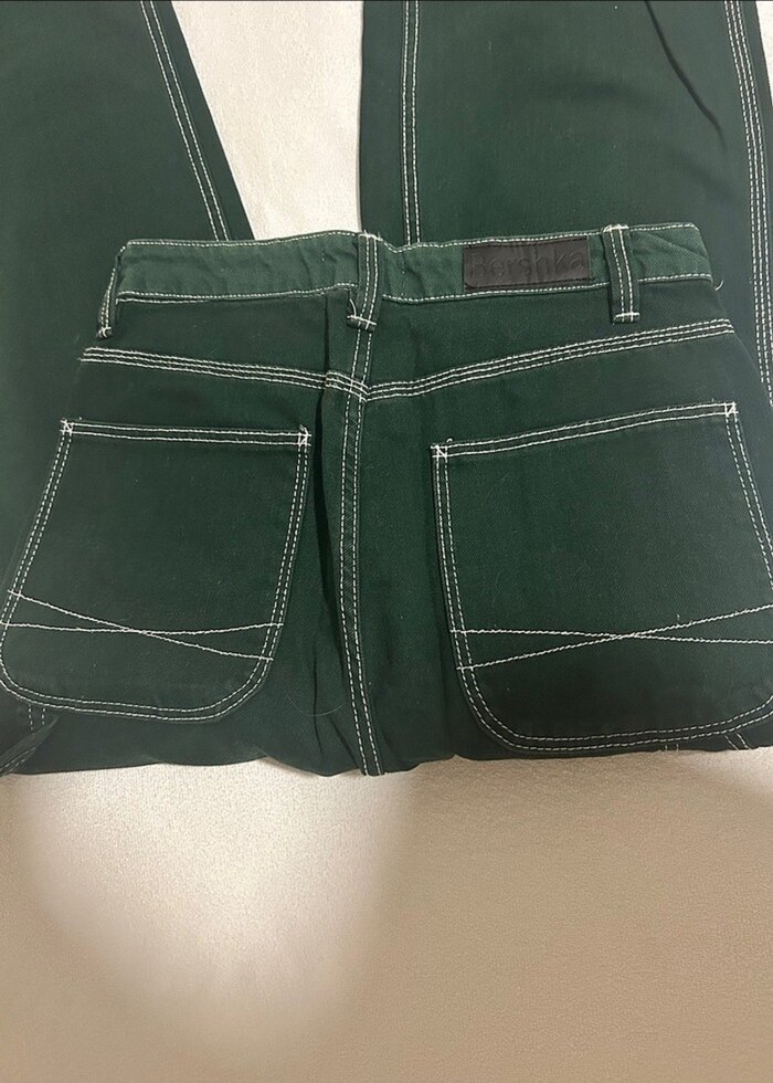 Koyu yeşil pantolon bershka - Görsel 5