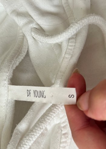 Kapüşonlu Beyaz Baskılı Kadın Sweatshirt - Görsel 4