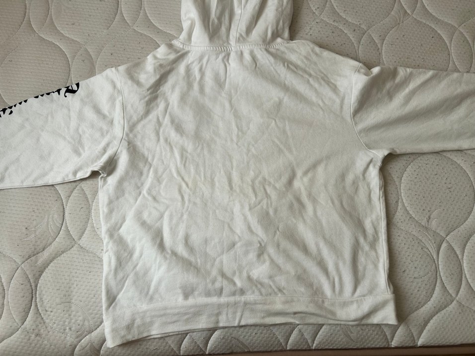 Kapüşonlu Beyaz Baskılı Kadın Sweatshirt - Görsel 5