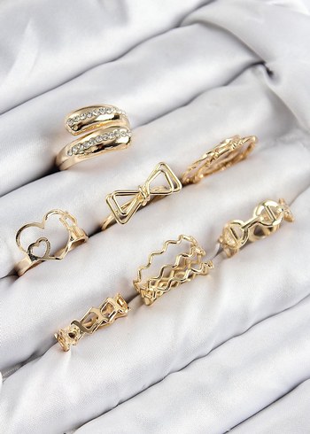 Pirinç Zirkon Taşlı Fiyonk ve Kalp Model Gold Yüzük Kombin Set
